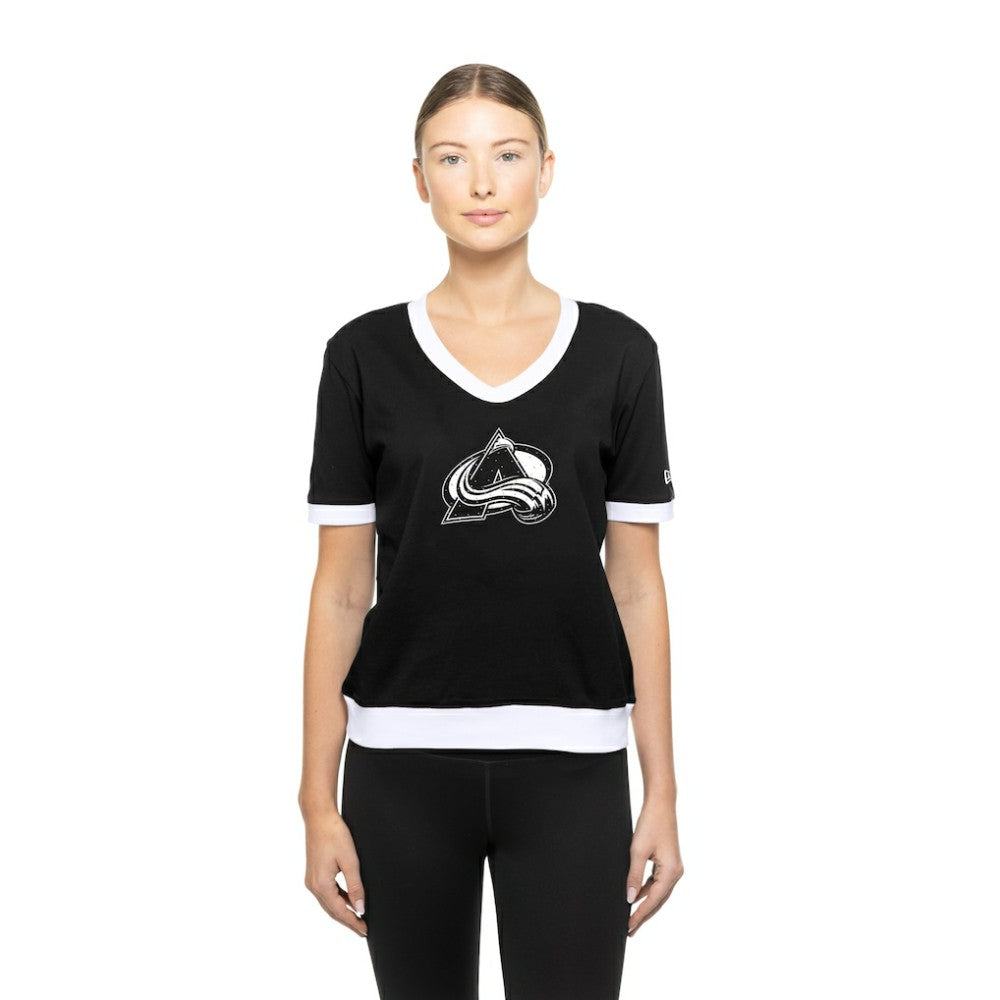 Colorado Avalanche - New Era Women's Game Day Rhinestuds T-Shirt Black