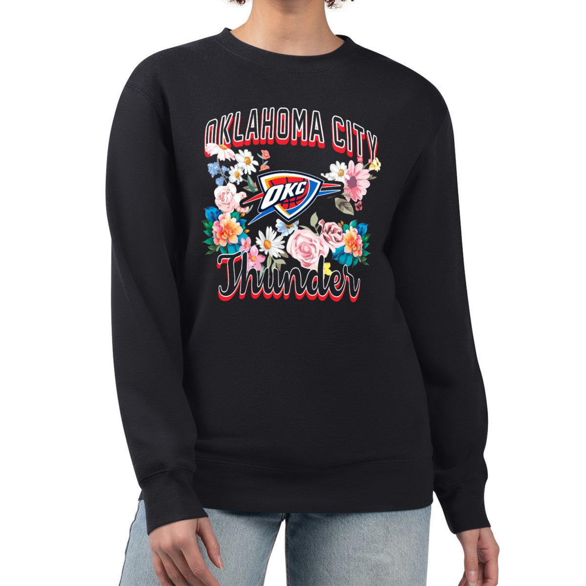 NBA - Oklahoma City Thunder G-III 4Her by Carl Banks Women's Flowers Team Logo Graphic Fleece Crewneck Pullover Sweatshirt - Black