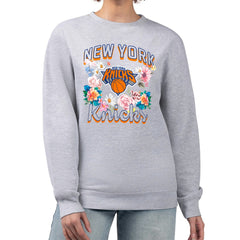 NBA - New York Knicks G-III 4Her by Carl Banks Women's Flowers Team Logo Graphic Fleece Crewneck Pullover Sweatshirt - Heather Gray