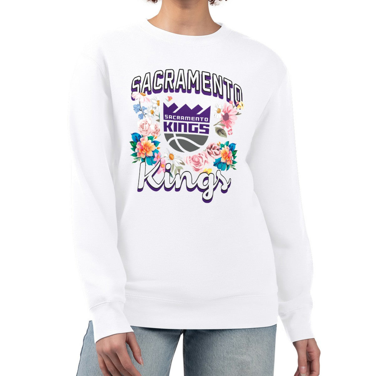 NBA - Sacramento Kings G-III 4Her by Carl Banks Women's Flowers Team Logo Graphic Fleece Crewneck Pullover Sweatshirt - White