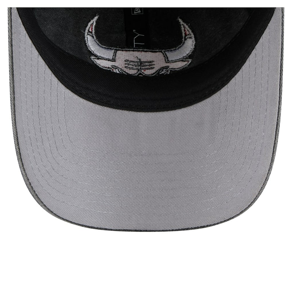New Era - Chicago Bulls Pigment Dyed 9TWENTY Adjustable Hat - Black
