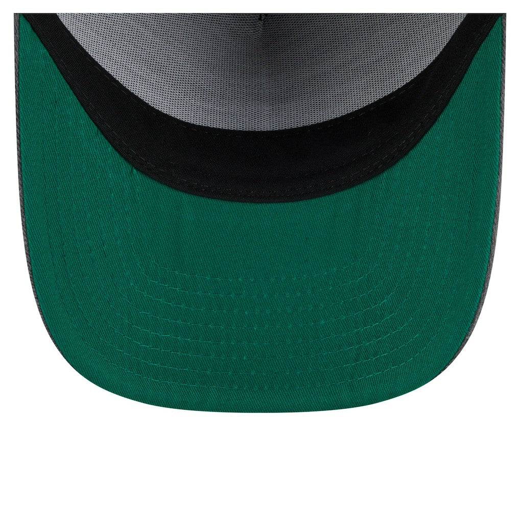 New Era - Dallas Mavericks Throwback Washed Pre-Curved 9FIFTY Snapback Hat - Charcoal
