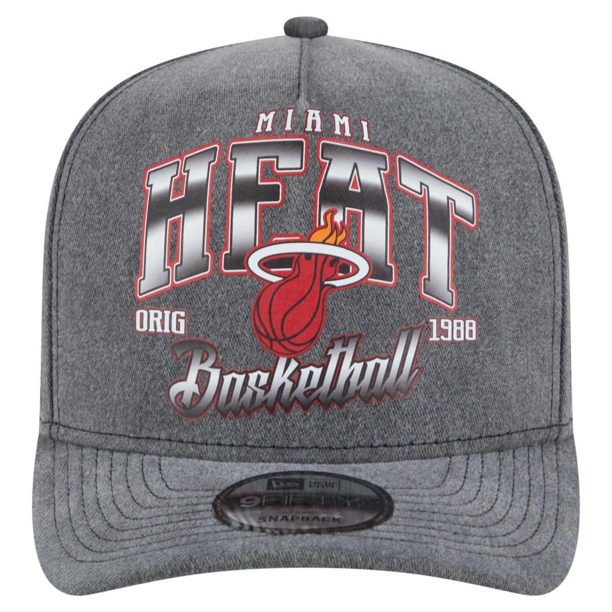 New Era - Miami Heat Throwback Washed Pre-Curved 9FIFTY Snapback Hat - Charcoal