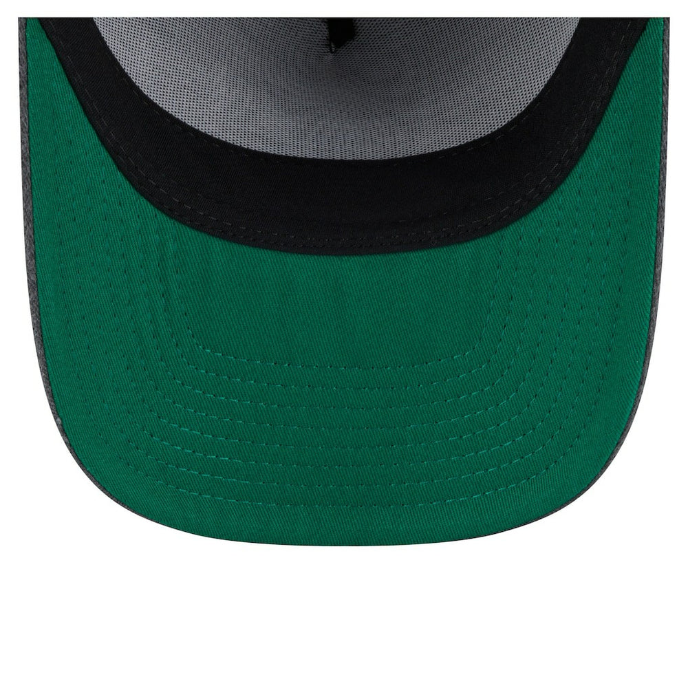 New Era - Brooklyn Nets Throwback Washed Pre-Curved 9FIFTY Snapback Hat - Charcoal