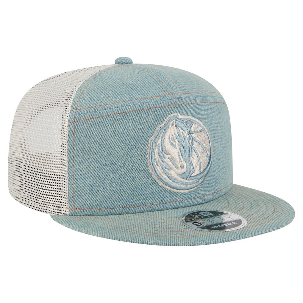 New Era - Dallas Mavericks Adventure Denim Split Panel 9FIFTY Snapback Trucker Hat