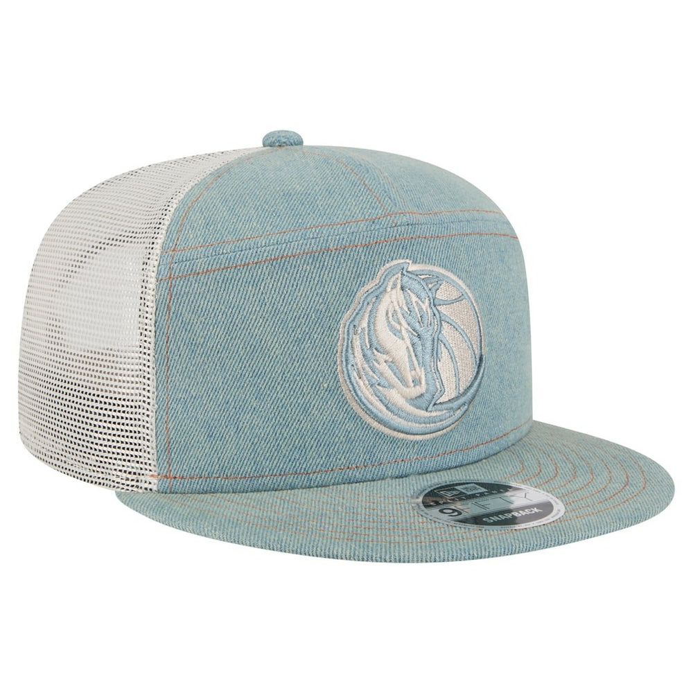 New Era - Dallas Mavericks Adventure Denim Split Panel 9FIFTY Snapback Trucker Hat