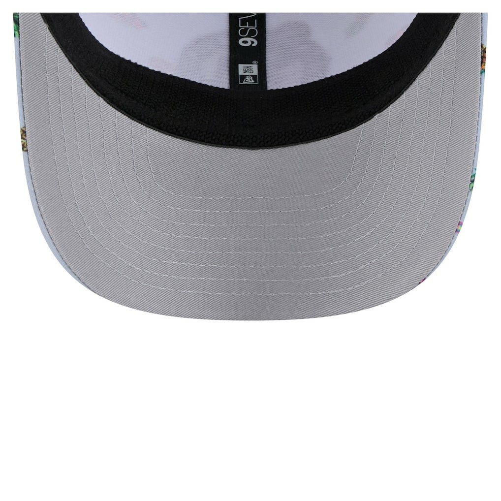 New Era - Boston Celtics Adventure Aloha Pattern 9SEVENTY Stretch-Snap Hat - Light Blue/Gray