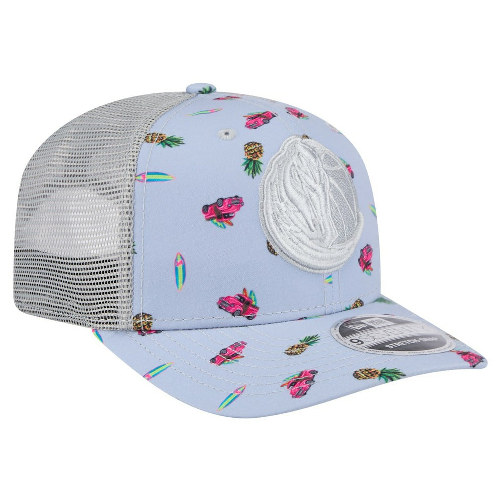 New Era - Dallas Mavericks Adventure Aloha Pattern 9SEVENTY Stretch-Snap Hat - Light Blue/Gray