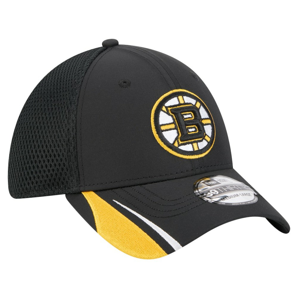 Boston Bruins New Era Linear Featherweight 39THIRTY Flex Hat Black