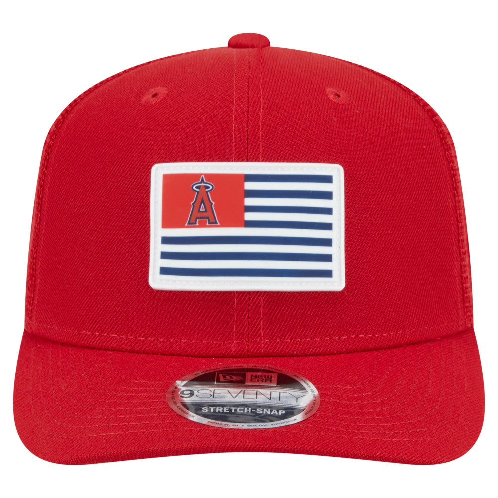 Los Angeles Angels New Era Flag 9SEVENTY Stretch-Snap Hat Lifestyle