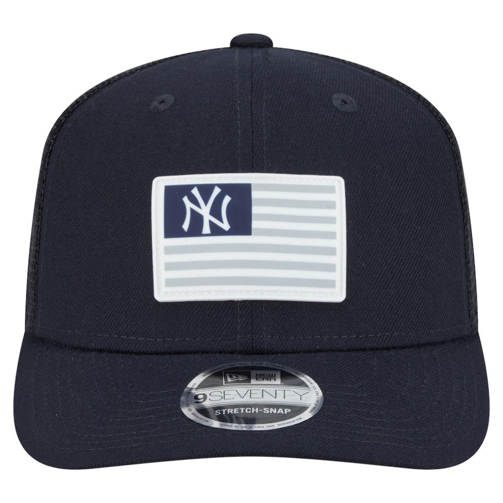 New York Yankees New Era Flag 9SEVENTY Stretch-Snap Hat Clearance
