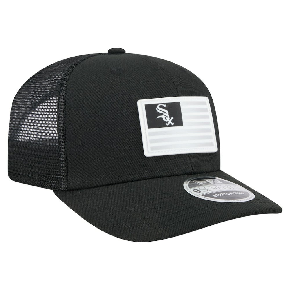 Chicago White Sox New Era Flag 9SEVENTY Stretch-Snap Hat Lifestyle