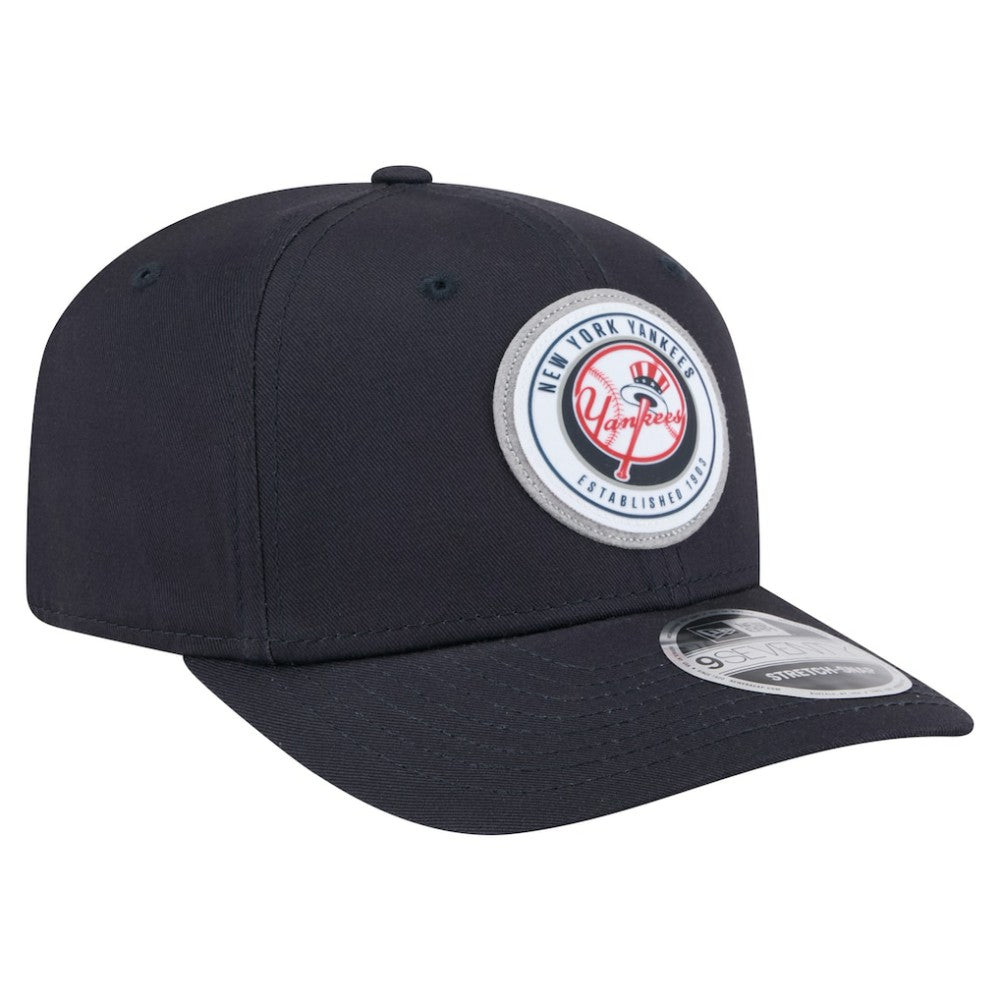 New York Yankees New Era Circle Patch 9SEVENTY Stretch-Snap Hat Sale