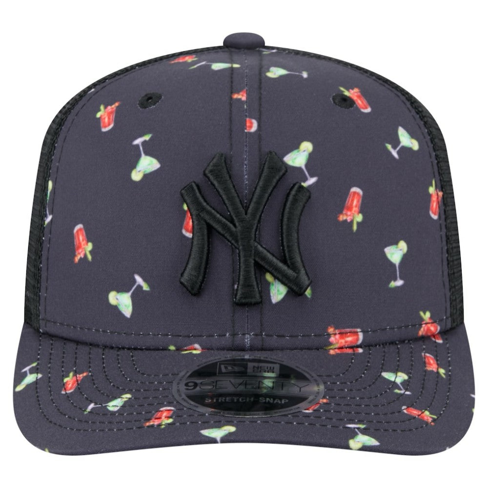New York Yankees New Era Adventure Drinks Pattern 9SEVENTY Stretch-Snap Hat Online