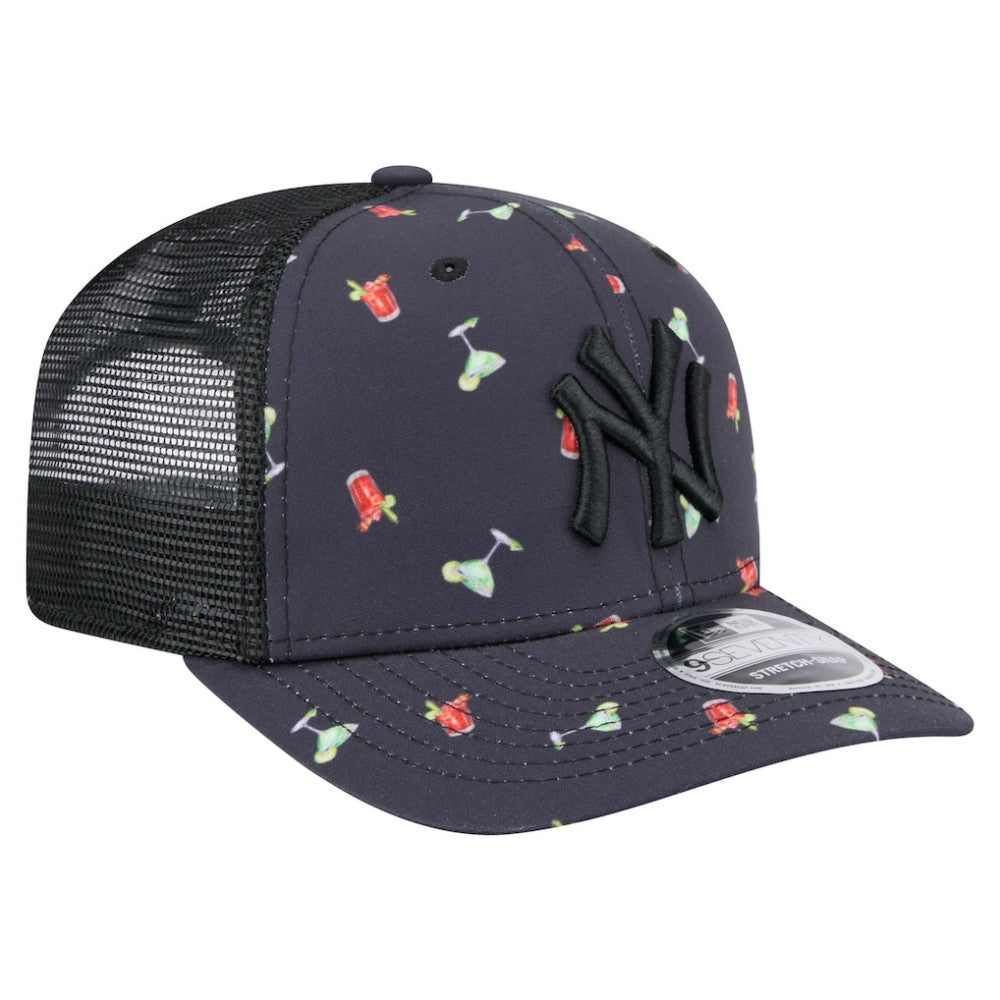 New York Yankees New Era Adventure Drinks Pattern 9SEVENTY Stretch-Snap Hat Online