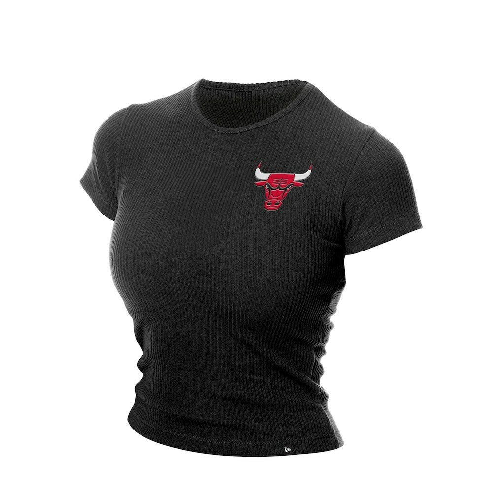 New Era - Chicago Bulls Women's Leisure Collection Baby Doll Cropped T-Shirt - Black