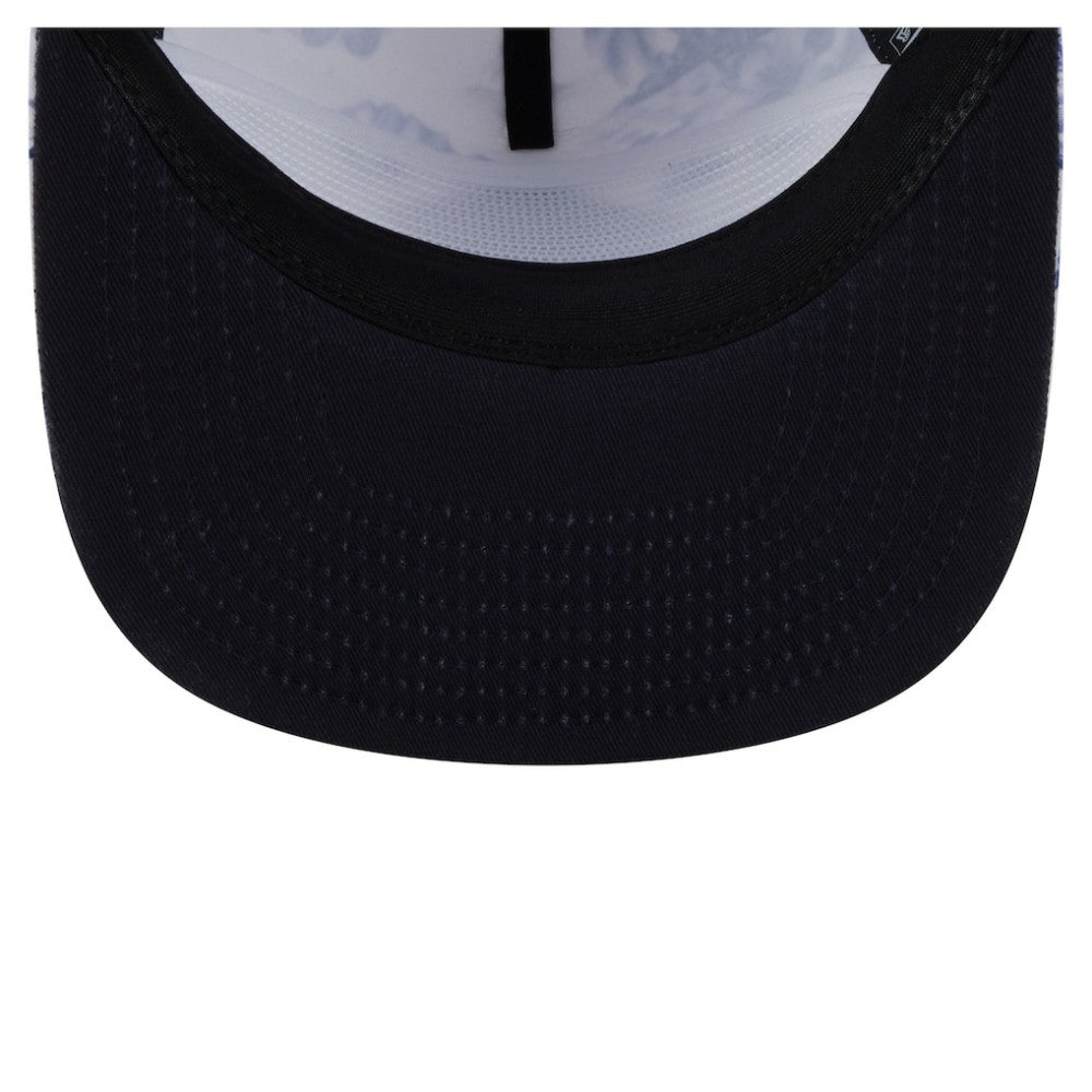 Detroit Tigers New Era Printed Island Golfer Snapback Hat Lifestyle