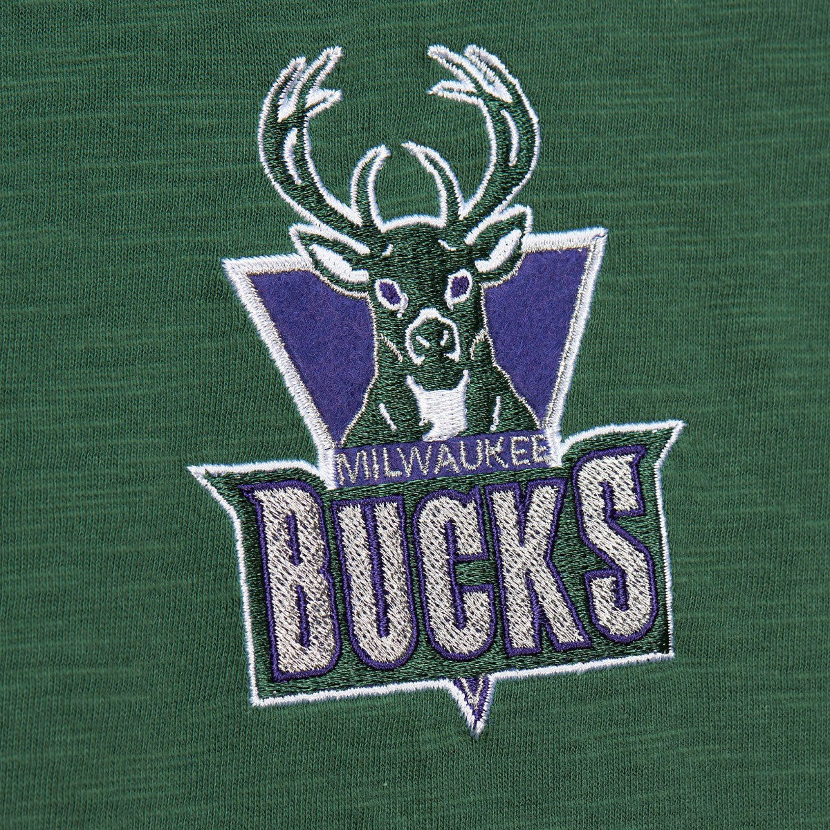 Mitchell & Ness - Milwaukee Bucks Hardwood Classics Felt Applique Slub T-Shirt - Green