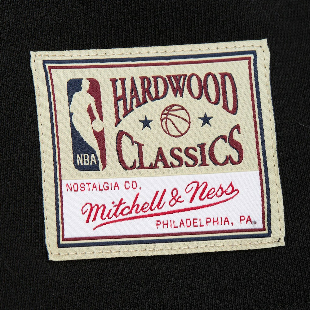 Mitchell & Ness - Golden State Warriors Women's Hardwood Classics Cropped Pullover Hoodie - Black