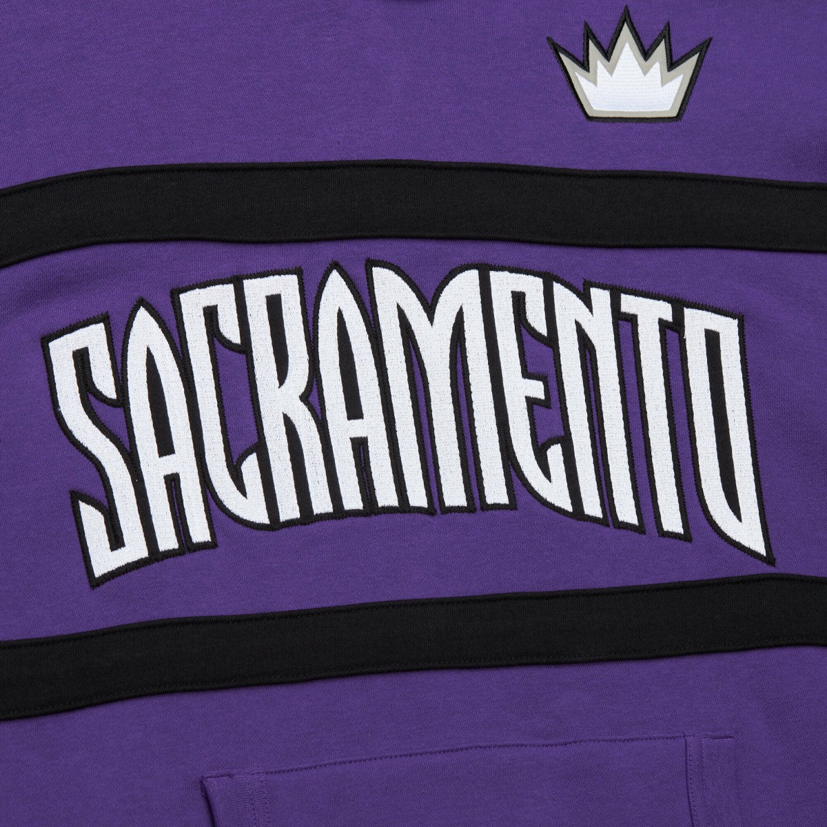 Mitchell & Ness - Sacramento Kings Hardwood Classics Nights Head Coach Pullover Hoodie - Purple