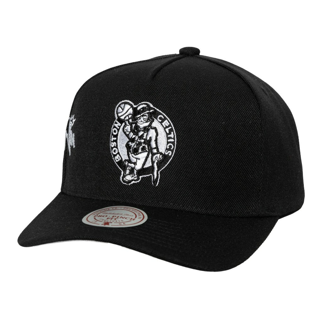 Mitchell & Ness - Boston Celtics 2008 NBA Finals Born To Win Pro Crown Adjustable Hat - Black