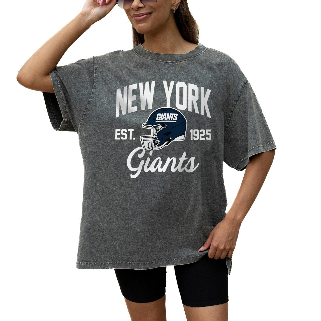 New York Giants Gameday Couture Women's Throwback Oversized Snow Wash T-Shirt Grey - NFL