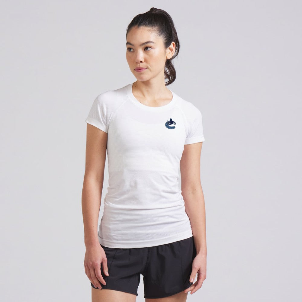 Vancouver Canucks - lululemon Women's Swiftly Tech Short-Sleeve Shirt 2.0 White