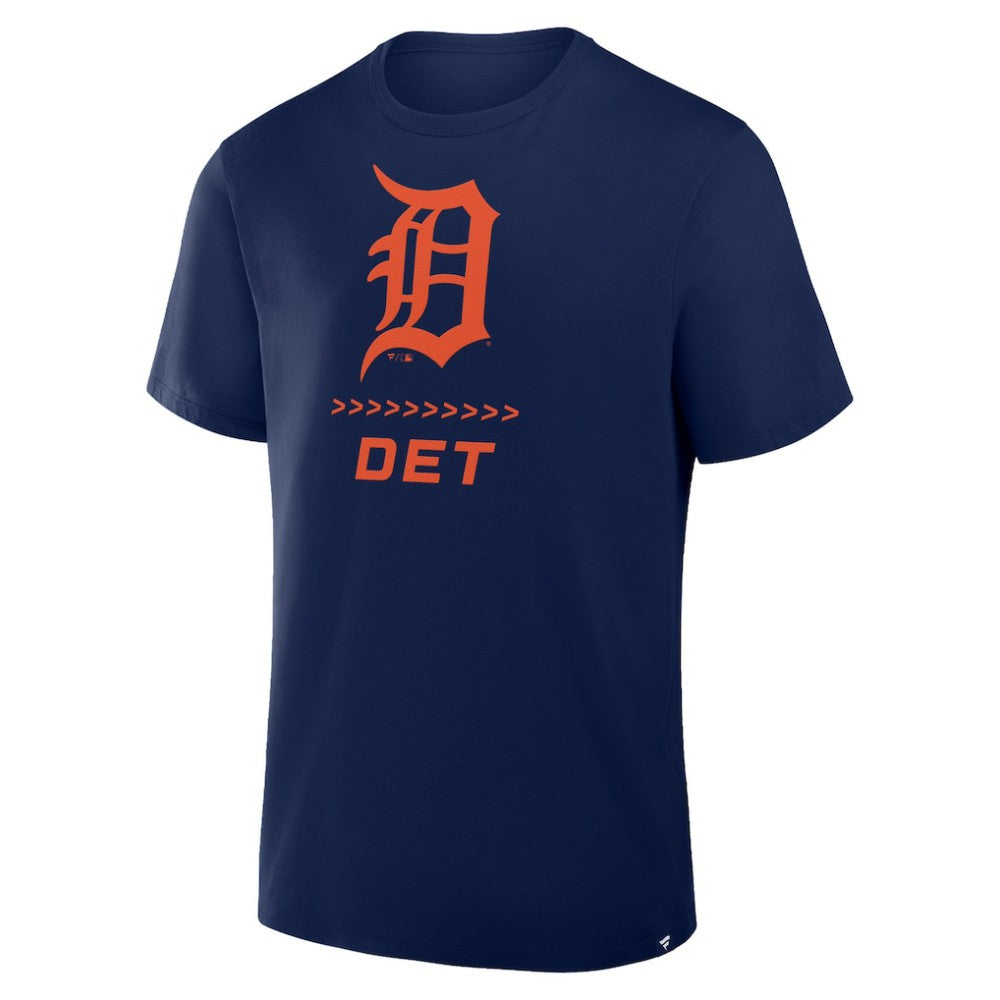 Detroit Tigers Fanatics Clubhouse Legacy Side Swipe T-Shirt Lifestyle