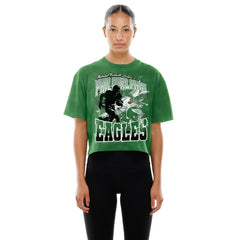 Philadelphia Eagles New Era Women's Cropped Boxy Sport Classics Mineral Wash T-Shirt Kelly Green - NFL