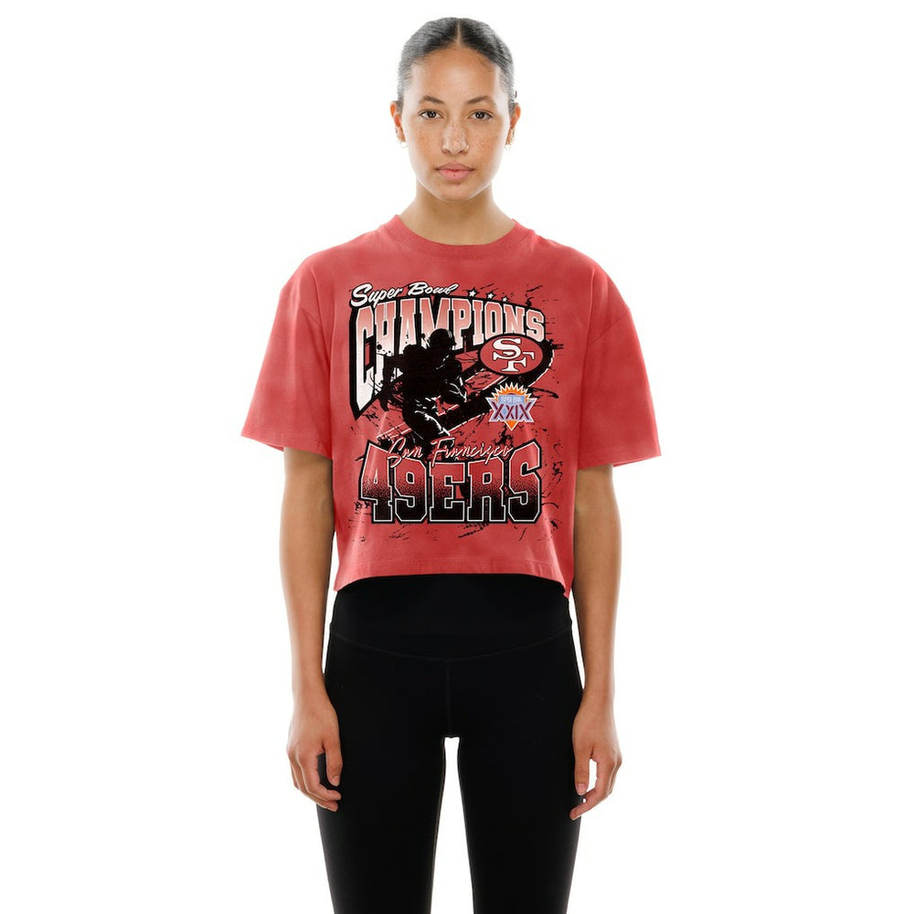 San Francisco 49ers New Era Women's Cropped Boxy Sport Classics Mineral Wash T-Shirt Scarlet - NFL