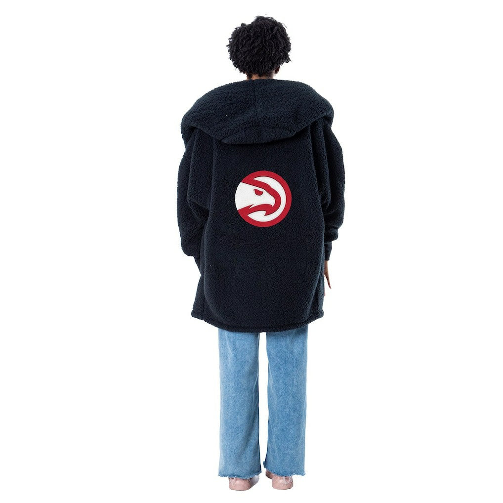 NBA - The Best Lounger in the World By Jill Martin Atlanta Hawks Unisex Black Oversized Open-Front Hoodie Sweater