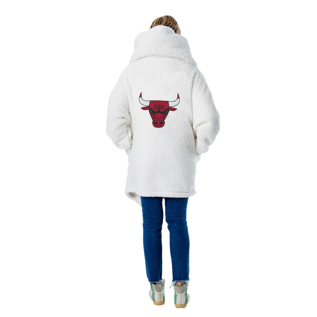 NBA - The Best Lounger in the World By Jill Martin Chicago Bulls Unisex Cream Oversized Open-Front Hoodie Sweater