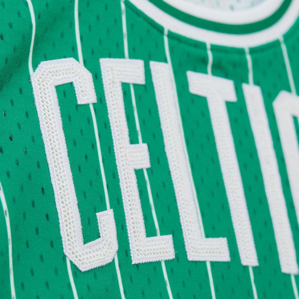 Mitchell & Ness - Larry Bird Boston Celtics x DANNIJO Women's Fashion Cropped Basketball Jersey - Kelly Green