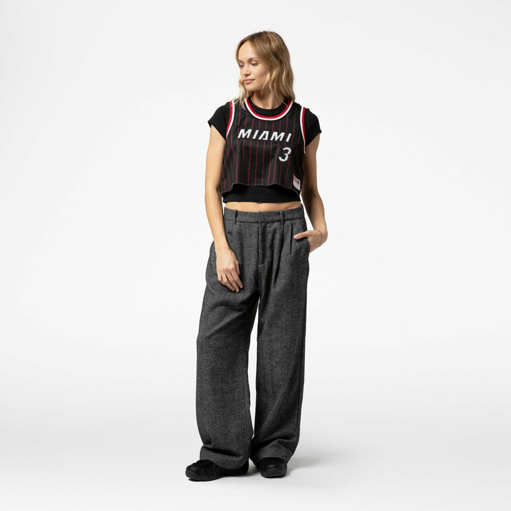Mitchell & Ness - Dwyane Wade Miami Heat x DANNIJO Women's Fashion Cropped Basketball Jersey - Black