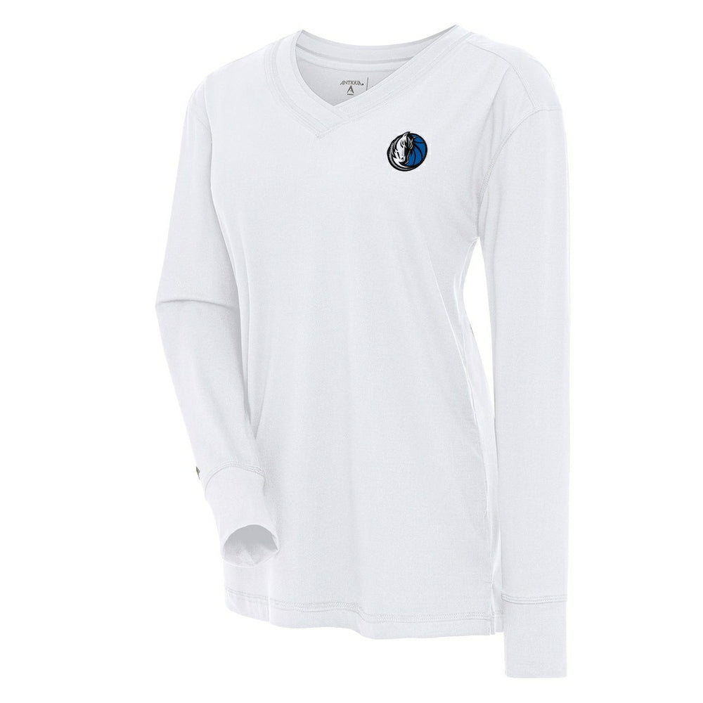 NBA - Dallas Mavericks Antigua Women's Symbolic Long Sleeve V-Neck Top - White