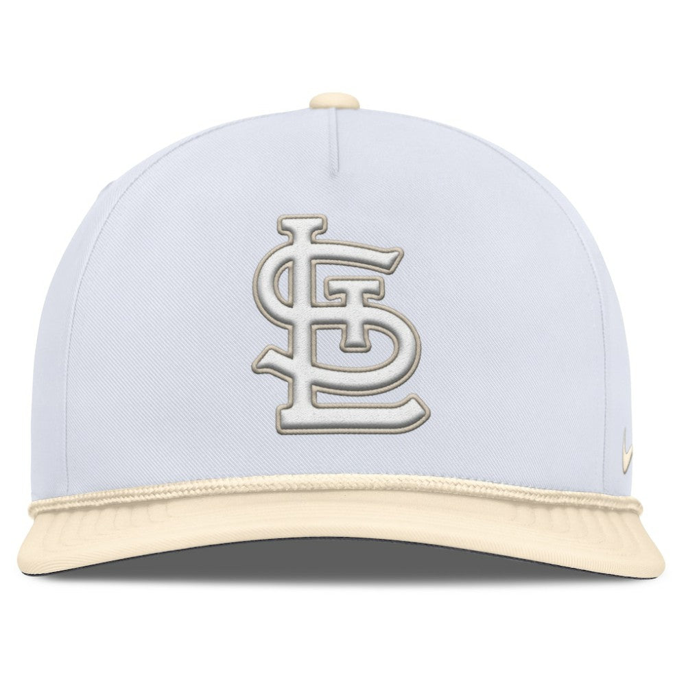 St. Louis Cardinals Nike Pro Performance Snapback Hat Lifestyle