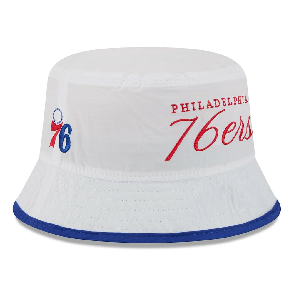 New Era - Philadelphia 76ers 2025 NBA Draft Nylon Bucket Hat - White/Royal