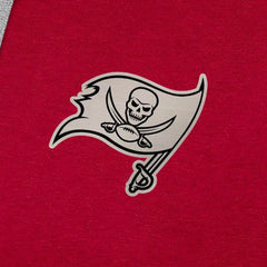 Tampa Bay Buccaneers Antigua Brushed Carbon Victory Pullover Hoodie Red - NFL