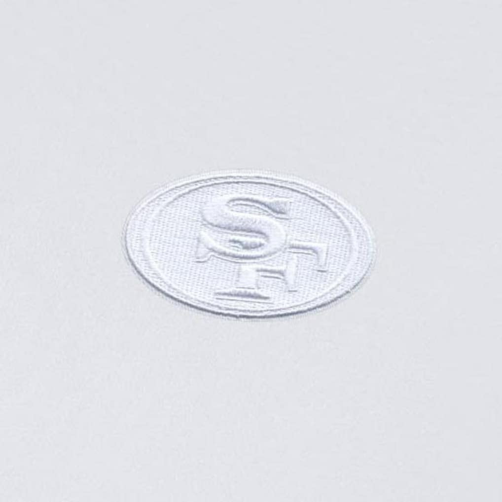 San Francisco 49ers Antigua Intent Quarter-Zip Top White - NFL