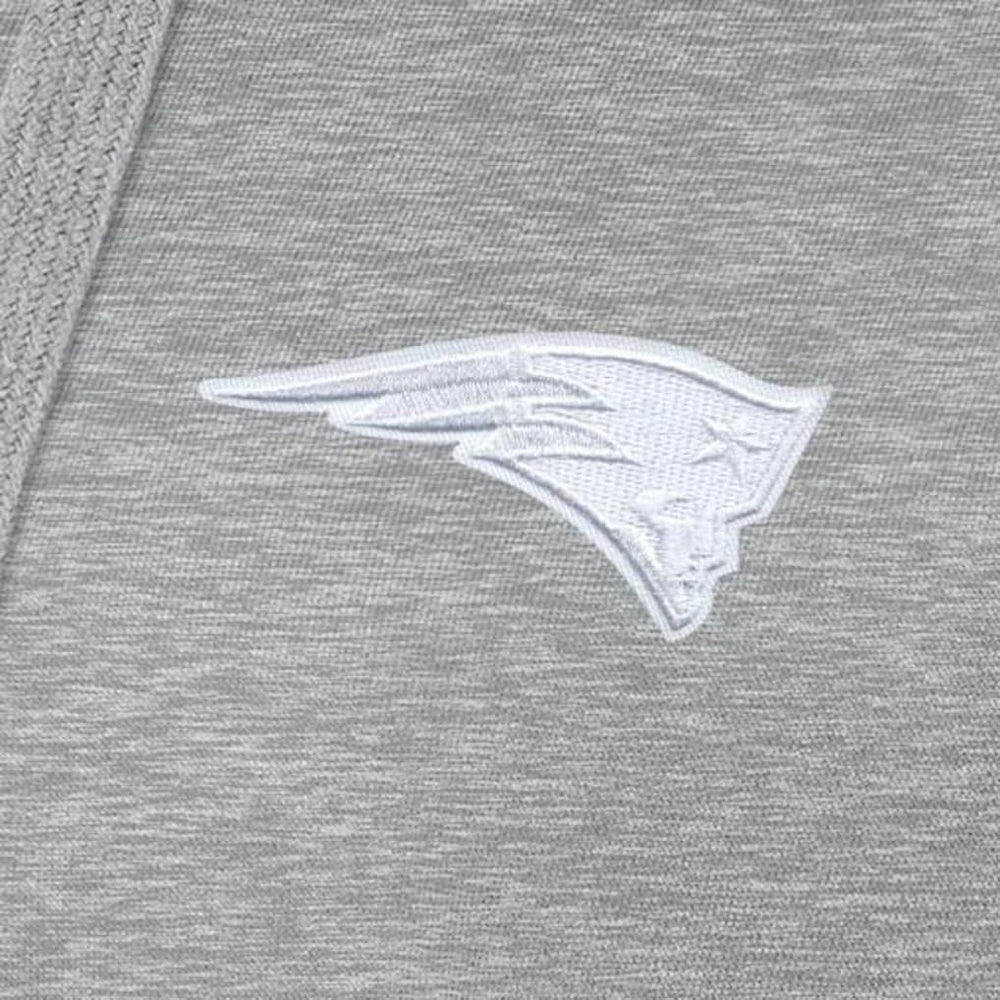 New England Patriots Antigua Women's Victory Pullover Hoodie Heather Gray - NFL