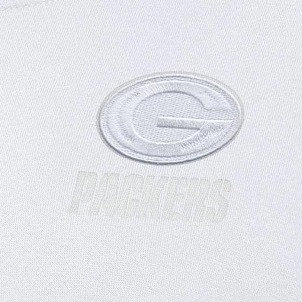 Green Bay Packers Antigua Women's Victory Crew Pullover Sweatshirt White - NFL