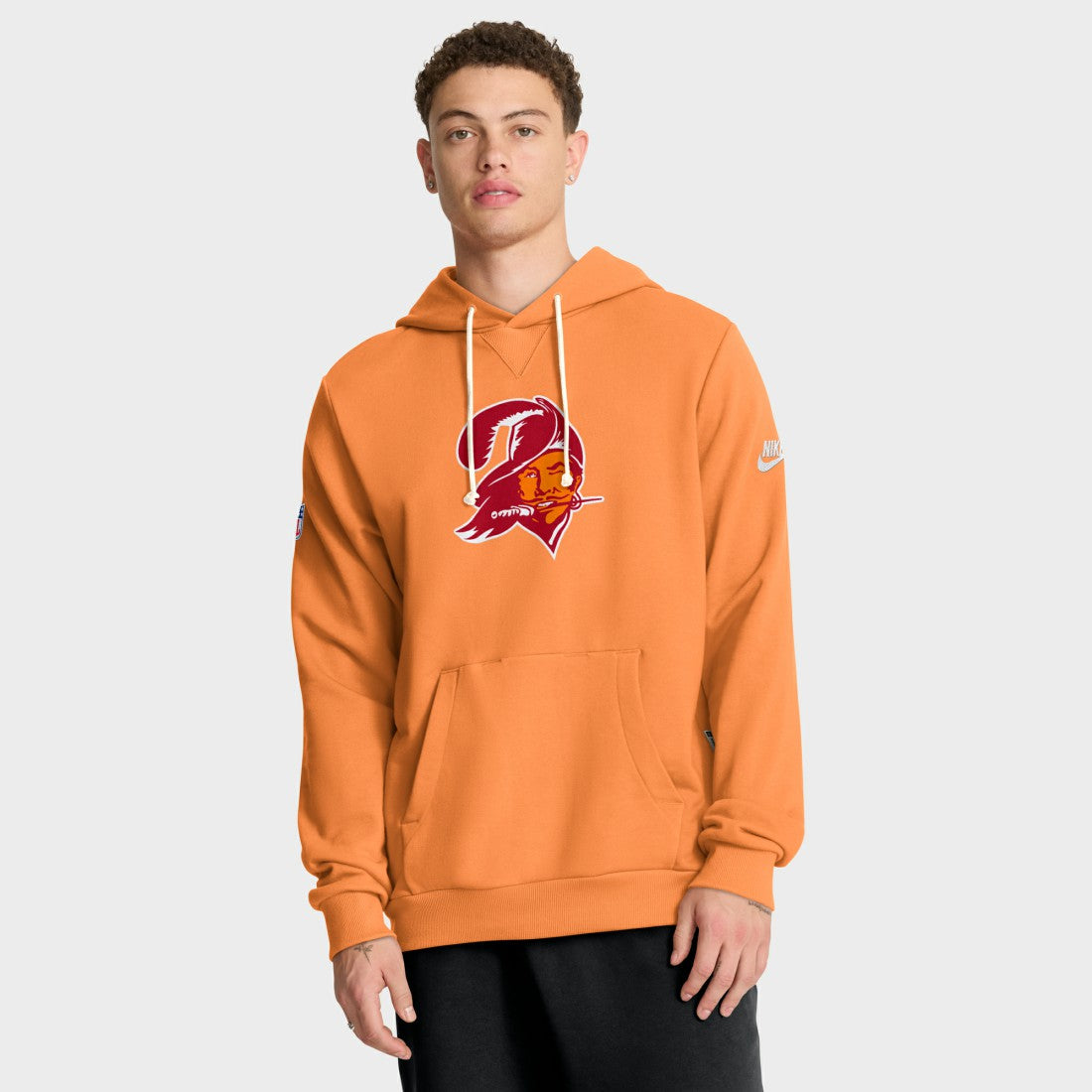 Tampa Bay Buccaneers Sideline Standard Issue Alt 2 Dri-FIT Hoodie Orange - Nike