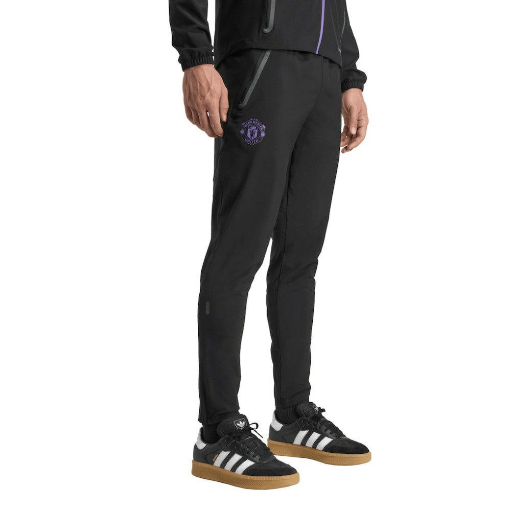 Adidas Manchester United 2025/26 Tiro Vis Tech AEROREADY Travel Pants - Black
