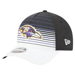 Baltimore Ravens New Era Adventure Gradient 9FORTY M-Crown A-Frame Adjustable Hat White/Black - NFL