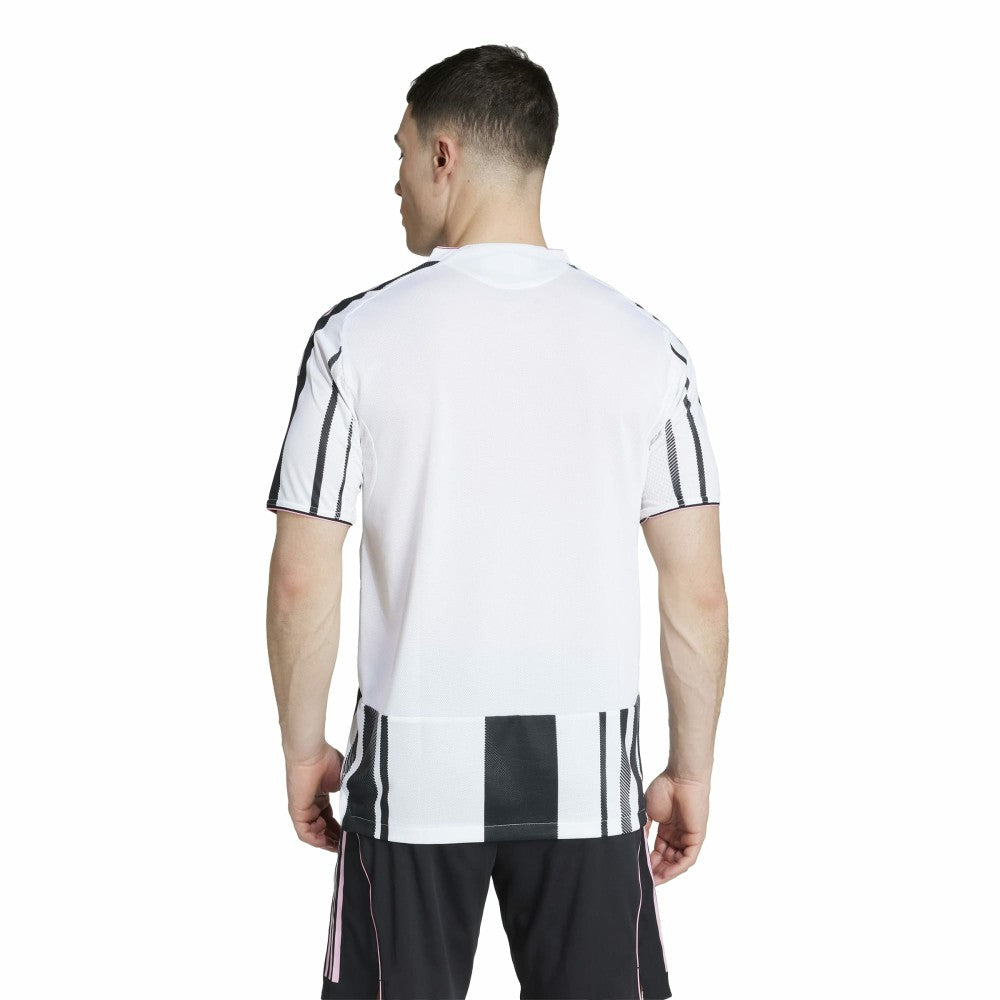 Adidas Juventus 2025/26 Home Jerseys - White