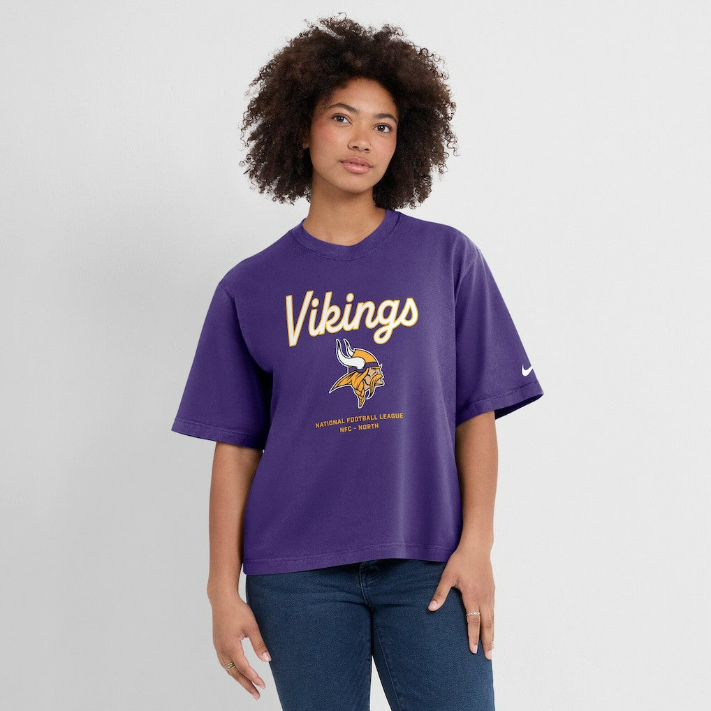 Minnesota Vikings Women's Essential Script Relaxed Boxy T-Shirt Purple - Nike