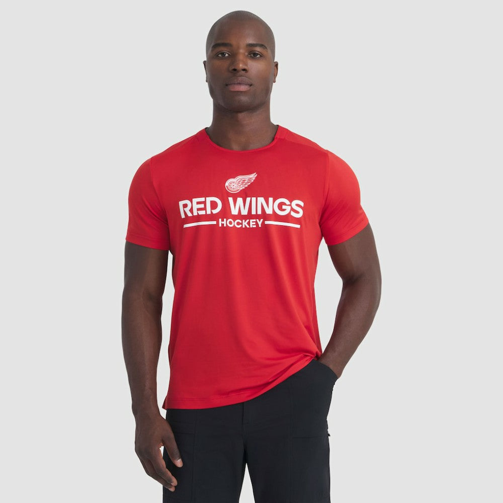 Detroit Red Wings - Fanatics Authentic Pro Rink Tech T-Shirt Red