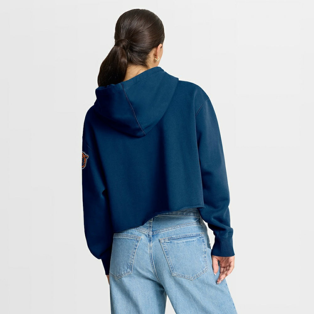 Chicago Bears Women's Oversized Hometown Heritage Cropped Hoodie Navy - Fanatics
