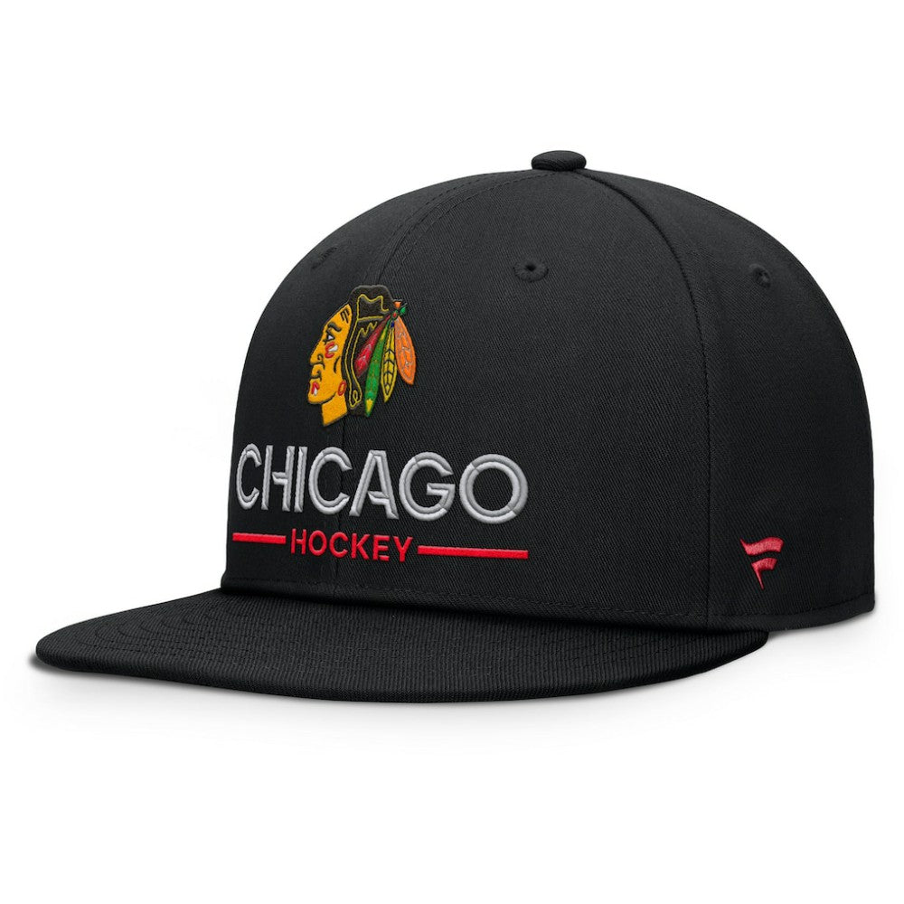 Chicago Blackhawks Fanatics Authentic Pro Rink Lockup Snapback Hat Black
