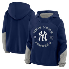 New York Yankees Fanatics Women's Oversized Time to Win Pullover Hoodie Lifestyle